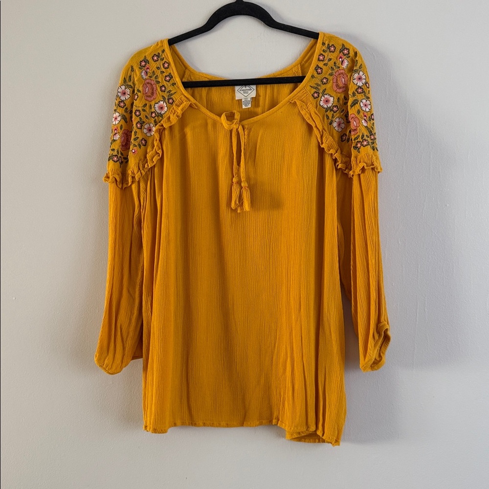 beautiful embroidered blouse size XXL mustard color